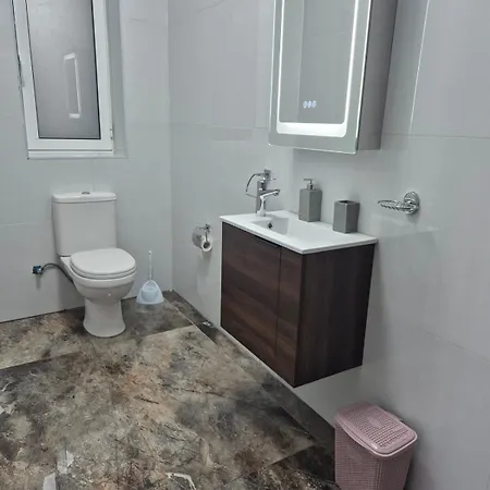 Appartement New 3bed And 3 Bath Location *